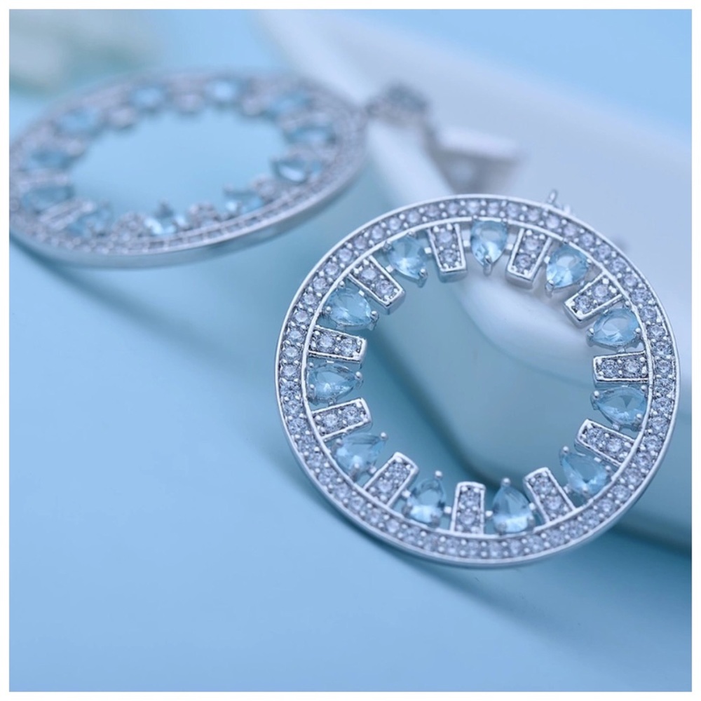 Swarovski Crystals The Orva Statement Earrings - Picture 5 of 7